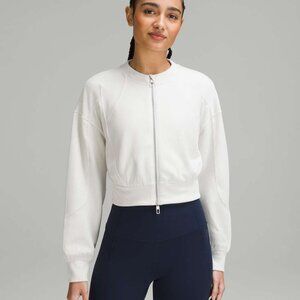 Lululemon Ribbed Softstreme Cropped Jacket Bone Size 8